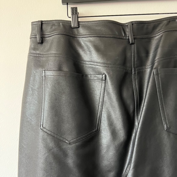 Miaou Black Straight Leg Faux-Leather Pants size 3X - Picture 9 of 9